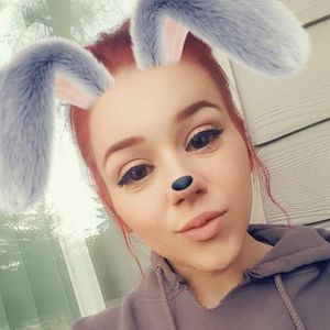 Meet your Posher, Ash